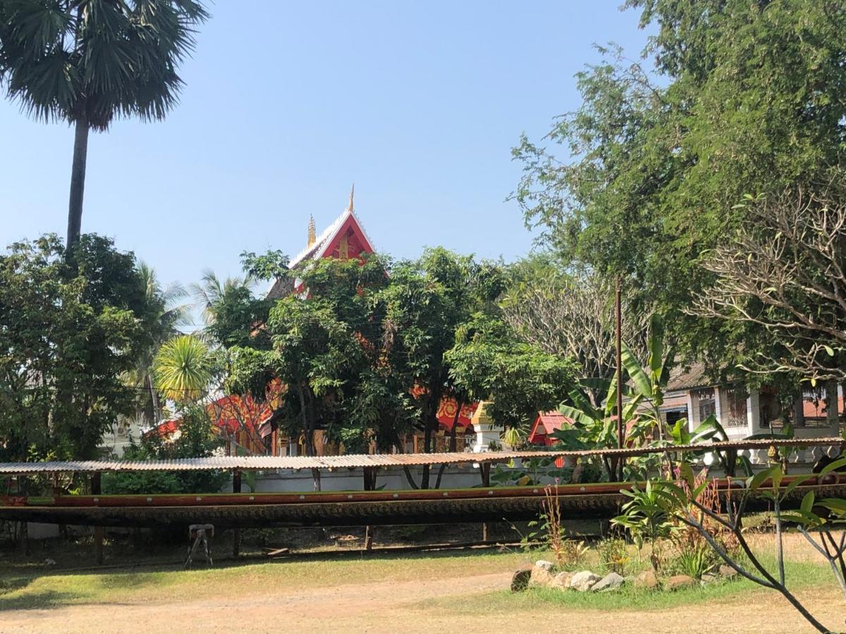 On The Mekong Resort หลวงพระบาง ภายนอก รูปภาพ