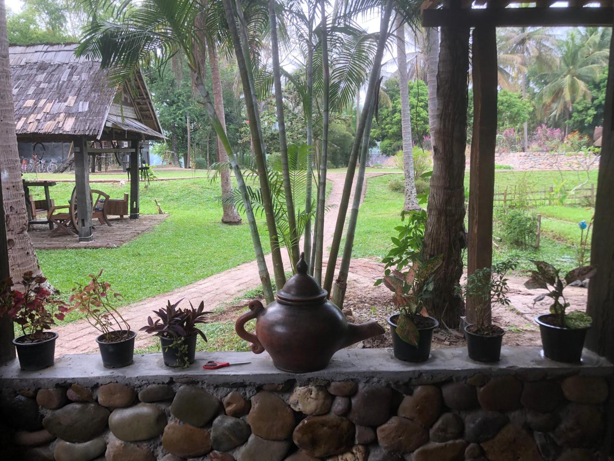On The Mekong Resort หลวงพระบาง ภายนอก รูปภาพ